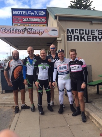 Thanks to all the guys who joined my for the ride out of Adelaide. And well done to Frank (on the left) who cycled the whole coast of Aus